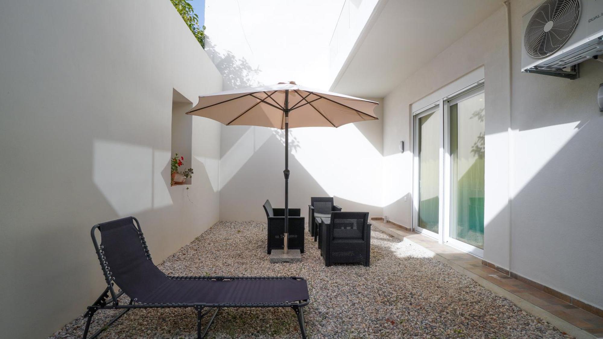 Odyssey Residences 2 Chrissi Akti Chania Exterior foto